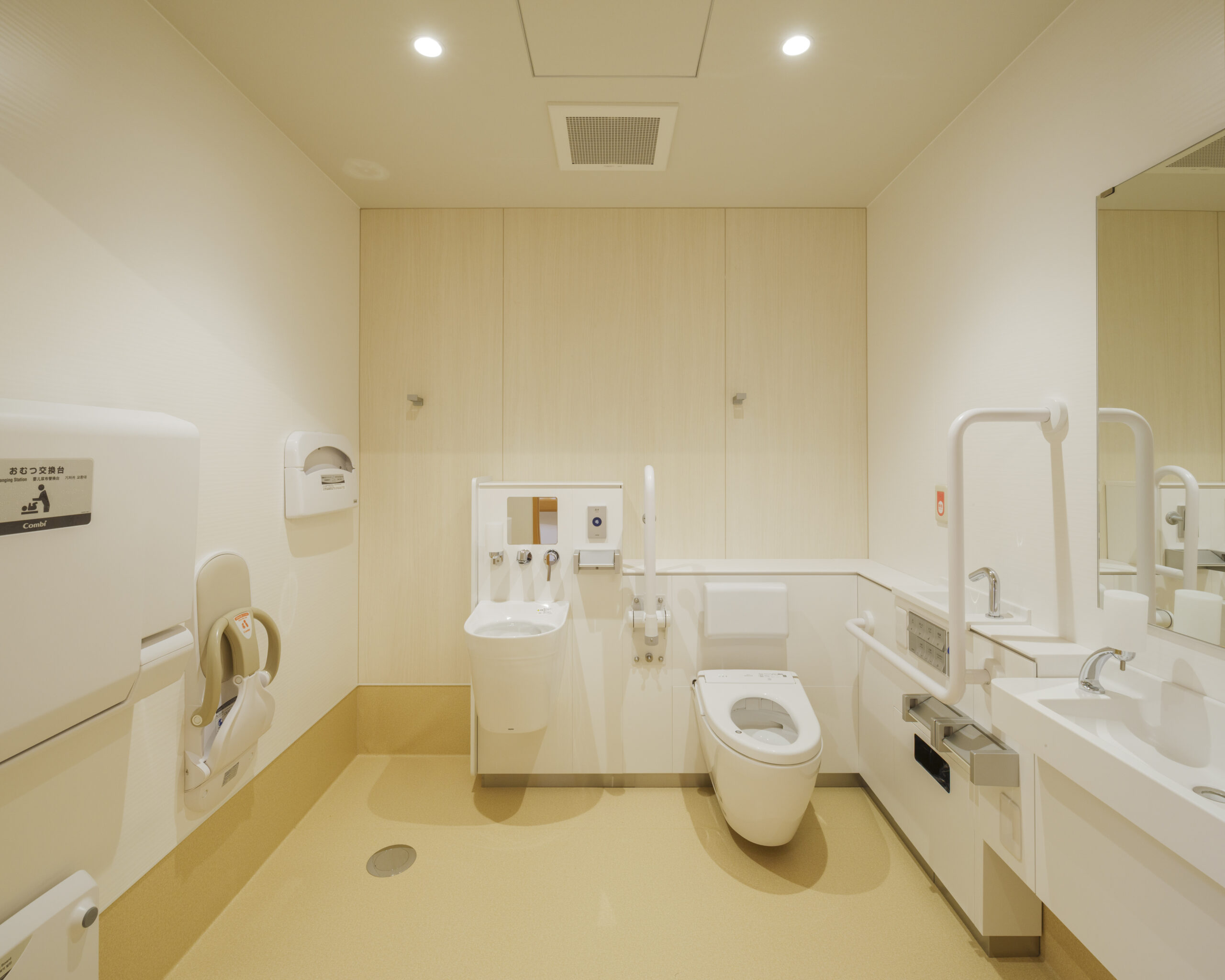 岡村記念クリニック 増築５